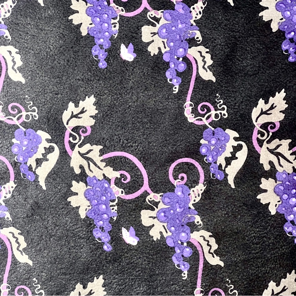 Grapevine Scarf - Picture 3 of 7
